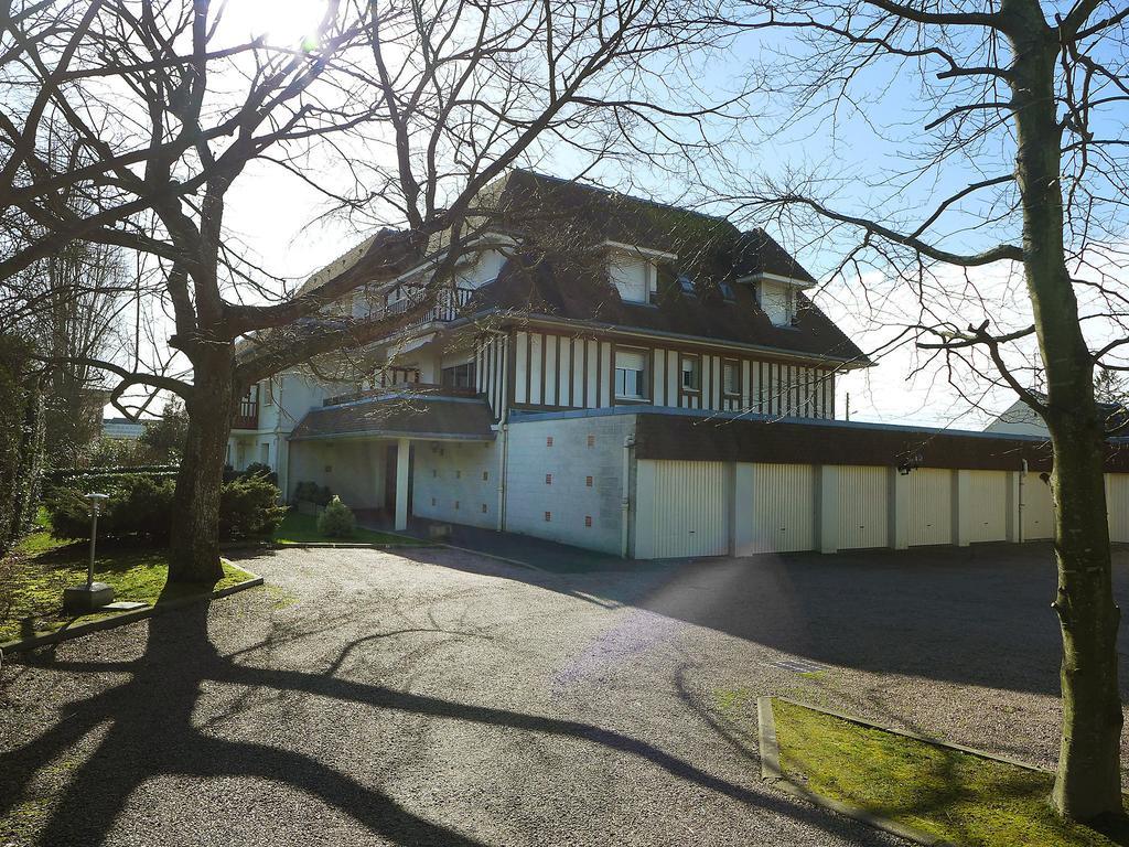 Apartment Le Manoir By Interhome Cabourg Exterior foto