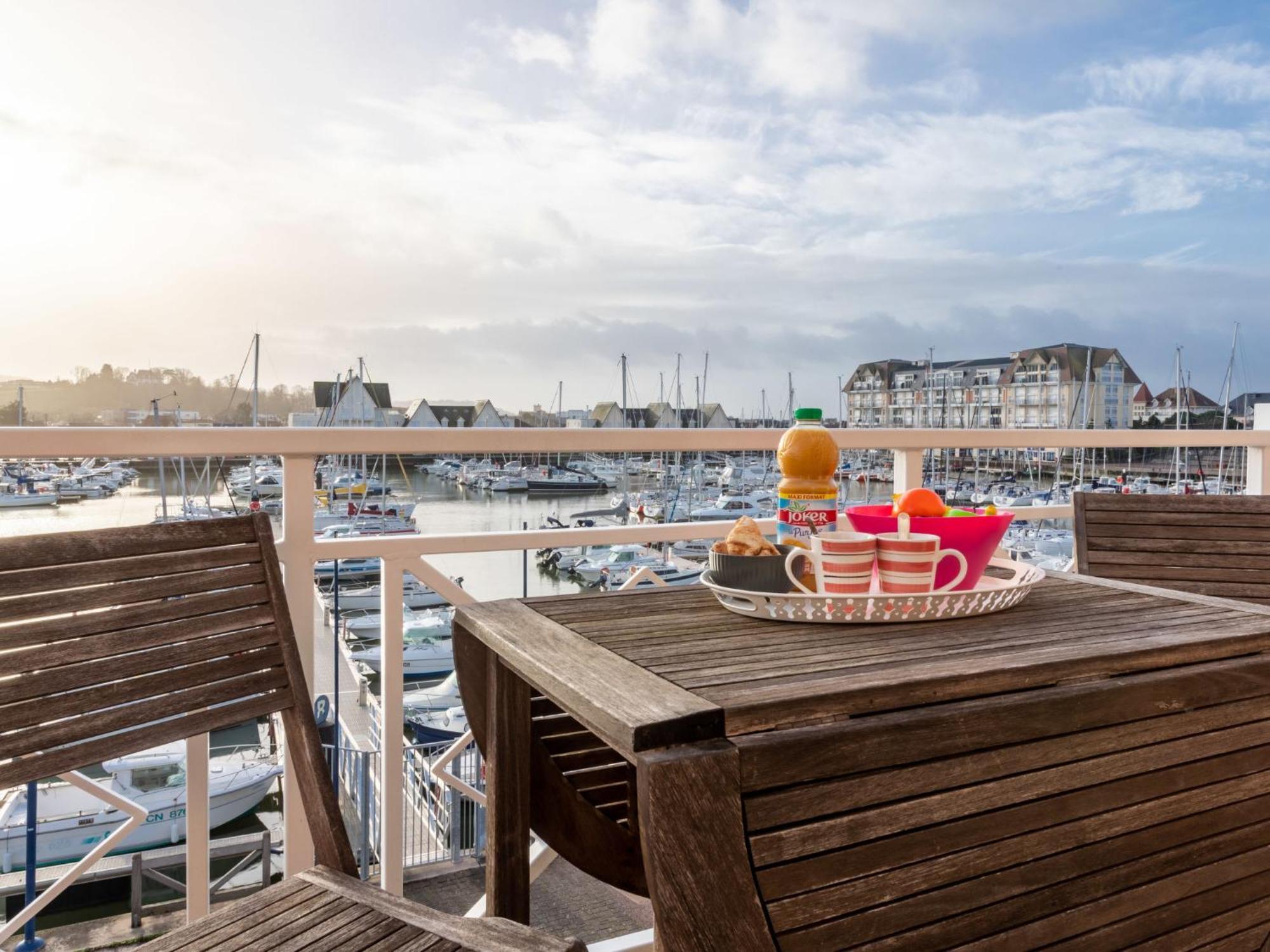 Apartment Le Manoir By Interhome Cabourg Exterior foto
